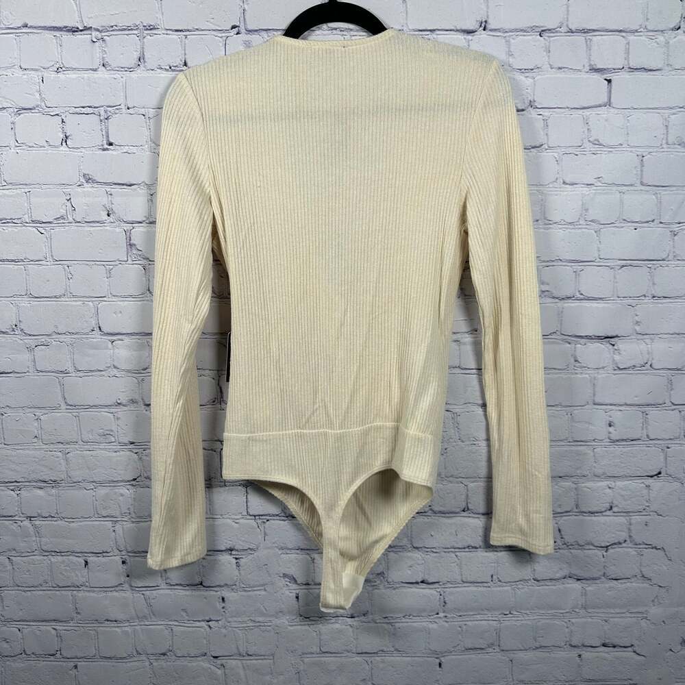 Express Deep V-Neck Lightweight Bodysuit Size Medium - Picture 2 of 5